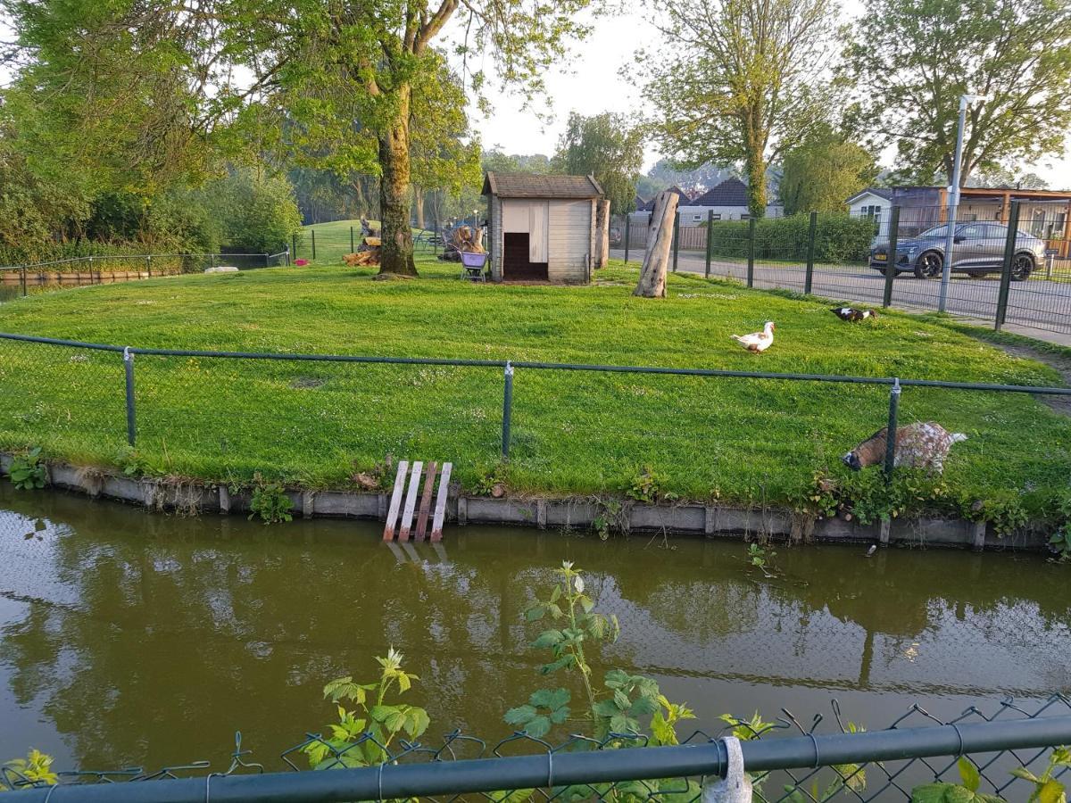 Luxe Zomerwoning Met Omheinde Tuin Voor Hond En Kinderen Dirkshorn Eksteriør bilde