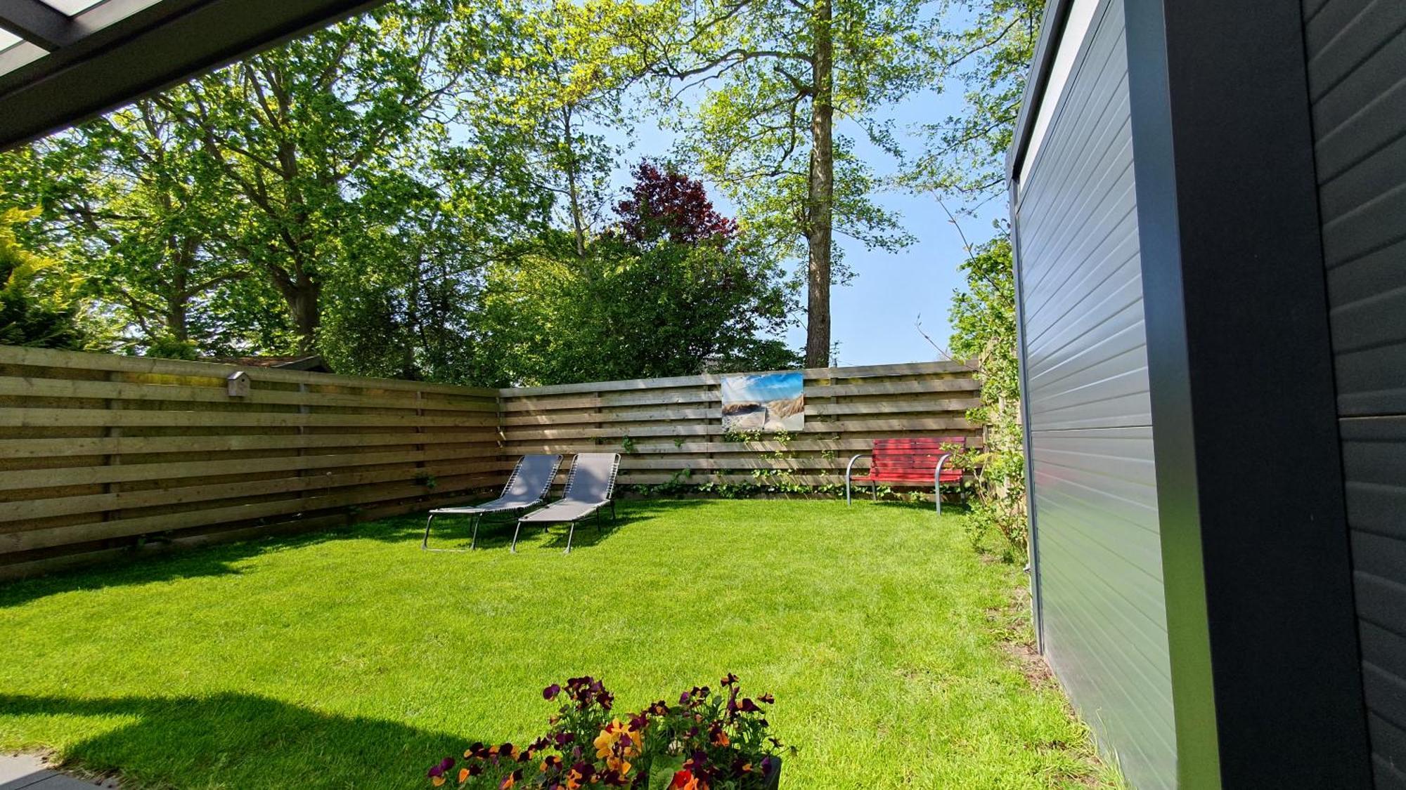 Luxe Zomerwoning Met Omheinde Tuin Voor Hond En Kinderen Dirkshorn Eksteriør bilde