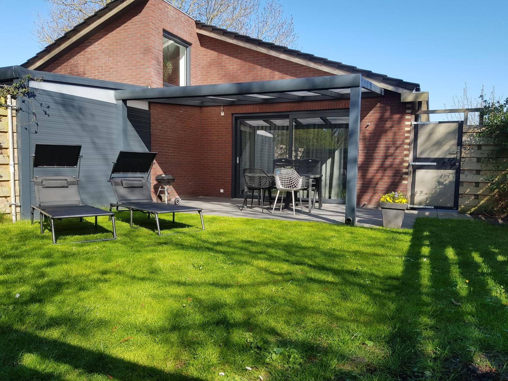 Luxe Zomerwoning Met Omheinde Tuin Voor Hond En Kinderen Dirkshorn Eksteriør bilde